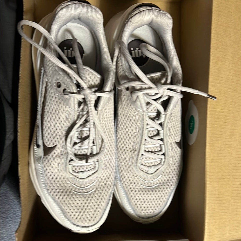 Nike Air Max Pulse - Picture 3 of 5